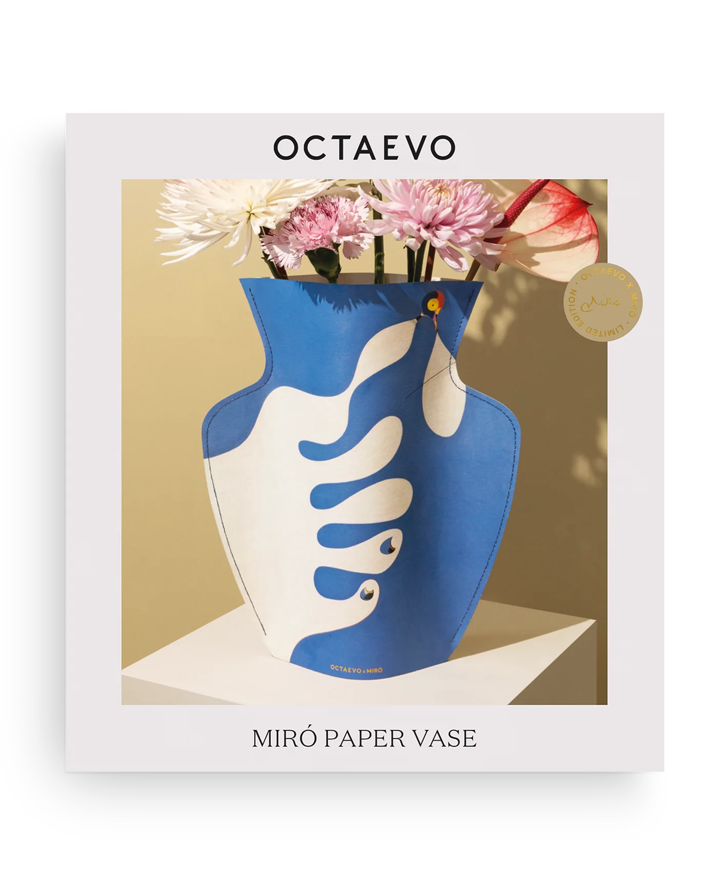 Papírová váza Main La Poursuite Dun Oiseau (Joan Miró Foundation)