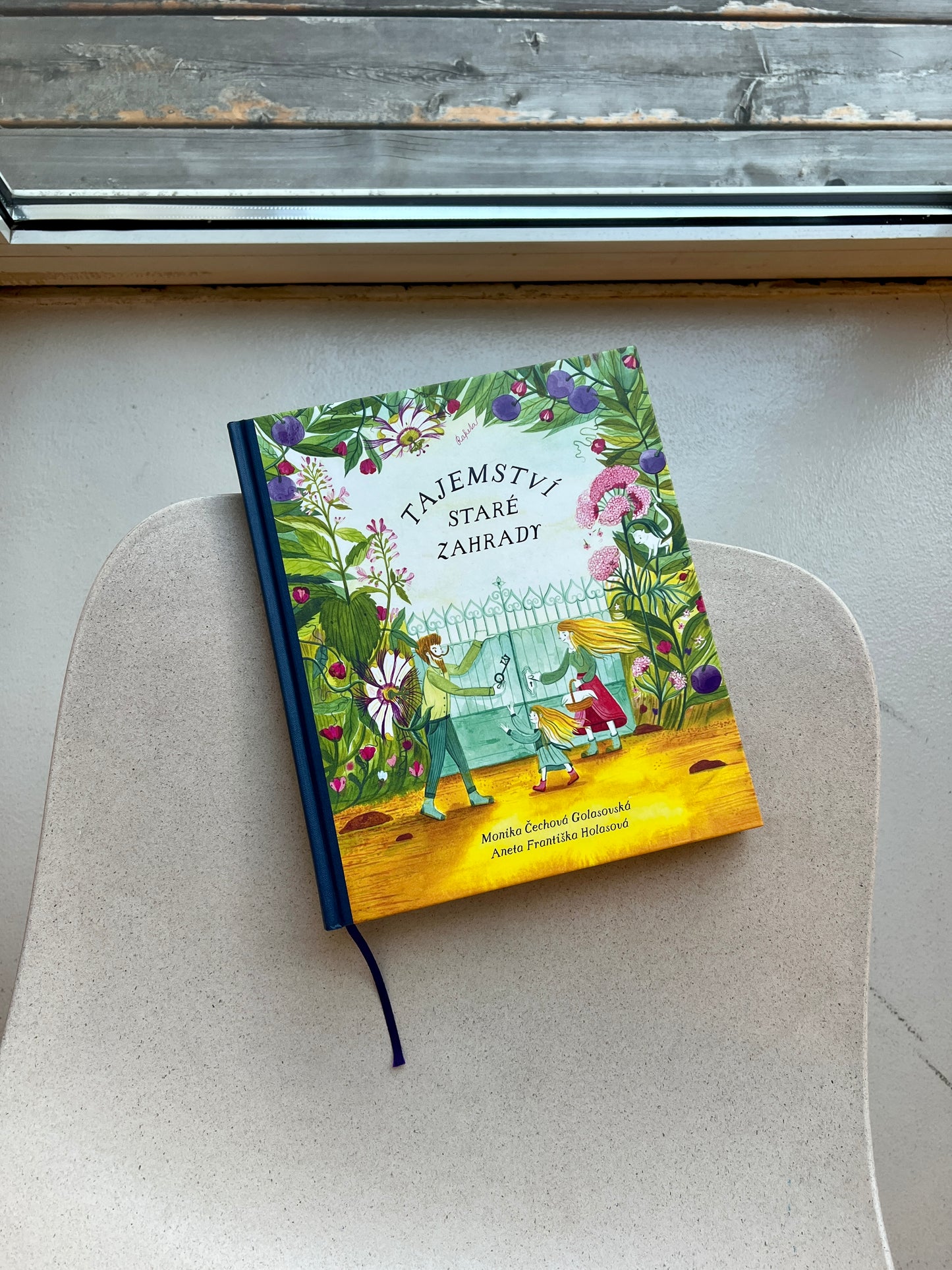 Tajemství staré zahrady