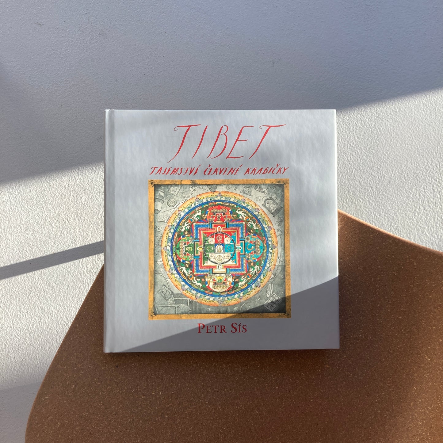 Tibet: Tajemství červené krabičky