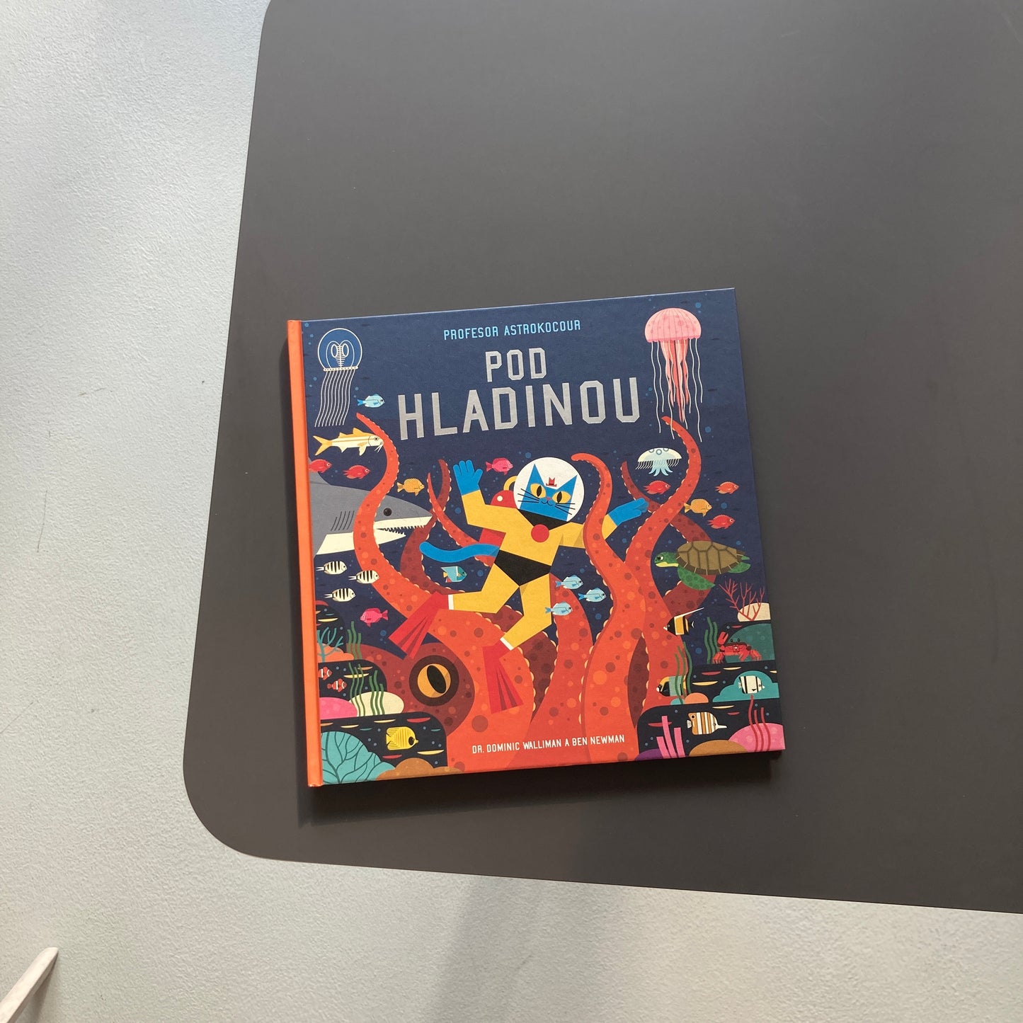 Profesor Astrokocour: Pod hladinou