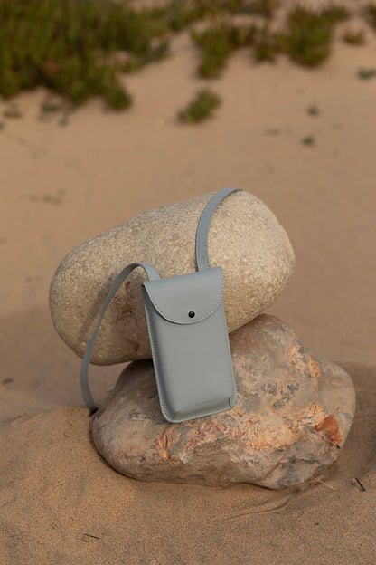 Taštička na mobil Cloud / nebesky modrá