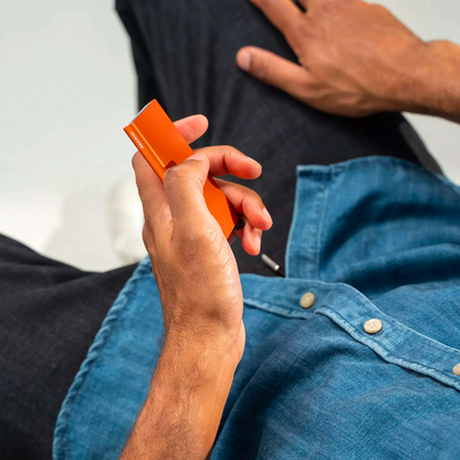 Secrid ochranné pouzdro na karty Cardprotector v oranžové barvě