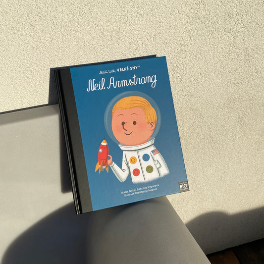 Little People, Big Dreams: Neil Armstrong